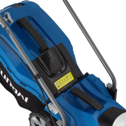 Hyundai Elektro-Rasenmäher LM3301E Mit 33 Cm Schnittbreite Und Mulchfunktion 8 Hyundai Elektro-Rasenmäher LM3301E Mit 33 Cm Schnittbreite Und Mulchfunktion – Bild 6
