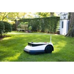 ECOVACS Mähroboter GOAT G1 Bis 1.600 M² -Einhell Garten Geschaft 5030675 11026200 AB 03.jpg