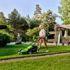 Greenworks Akku-Rasenmäher G40LM41K4 KIT 40V -Einhell Garten Geschaft 6952909025865 2705 A 01