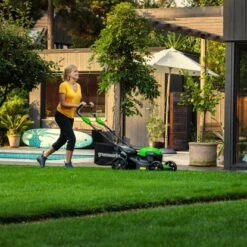 Greenworks Akku-Rasenmäher GD40LM46SP 40 V Solo 10 Greenworks Akku-Rasenmäher GD40LM46SP 40 V Solo -Einhell Garten Geschaft 6952909031385 2508 A 04